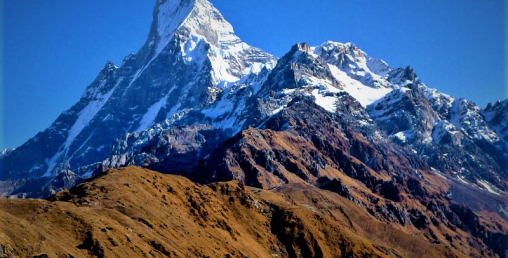 सेताम्मे हिमाल किन कालो हुँदैछ ?